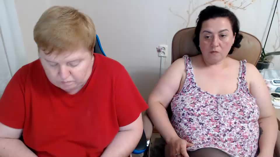 hotfiremommy Adult Chat August 20, 2026