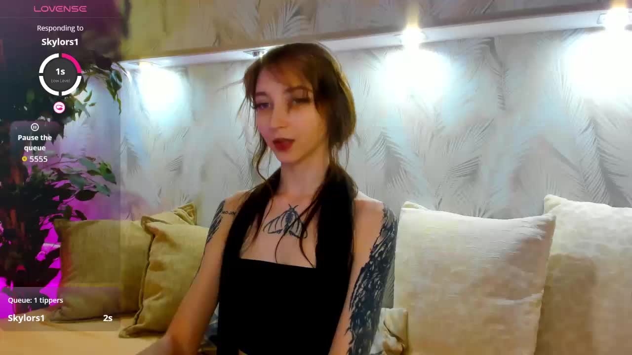 Ellen-Hops Adult Chat August 20, 2026