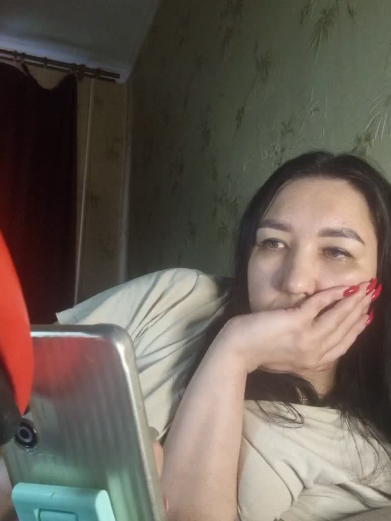 Hotmadamxl Adult Chat August 20, 2026
