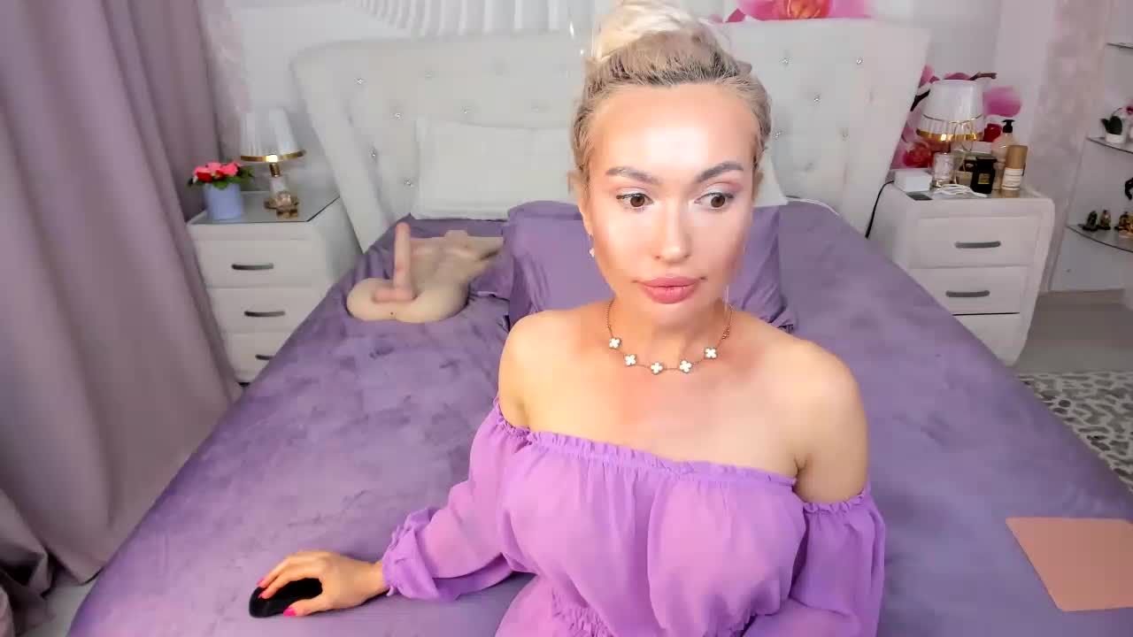 RhaenyraTargaryen Adult Chat August 20, 2026