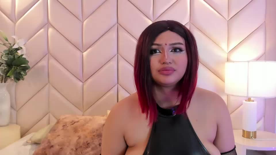 naomiwhitee Adult Chat August 21, 2026