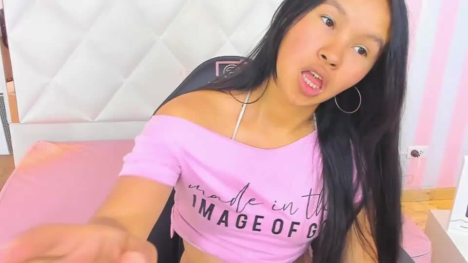 victoria1_tay Adult Chat August 21, 2026
