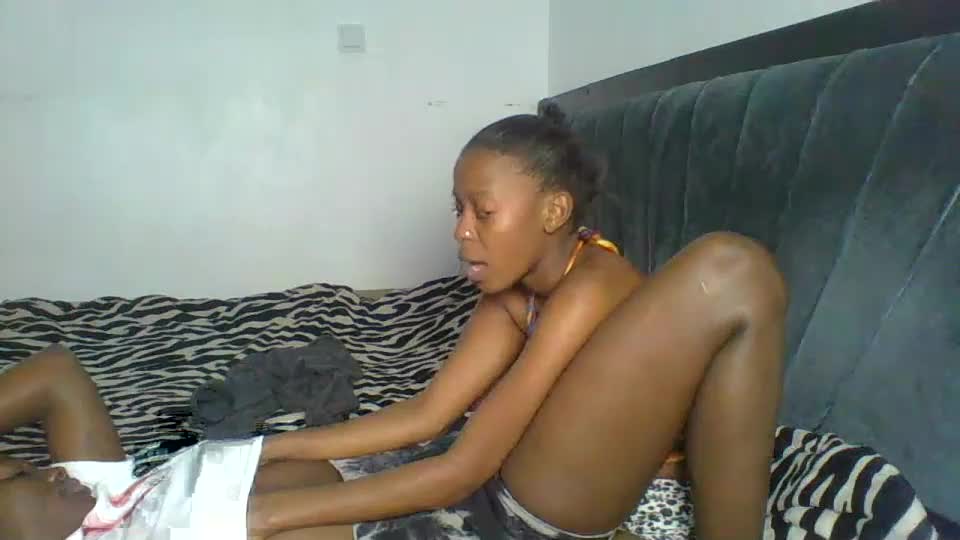 peach_ebonny Adult Chat August 21, 2026