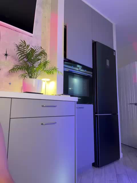 -TATUHA- Adult Chat August 20, 2026