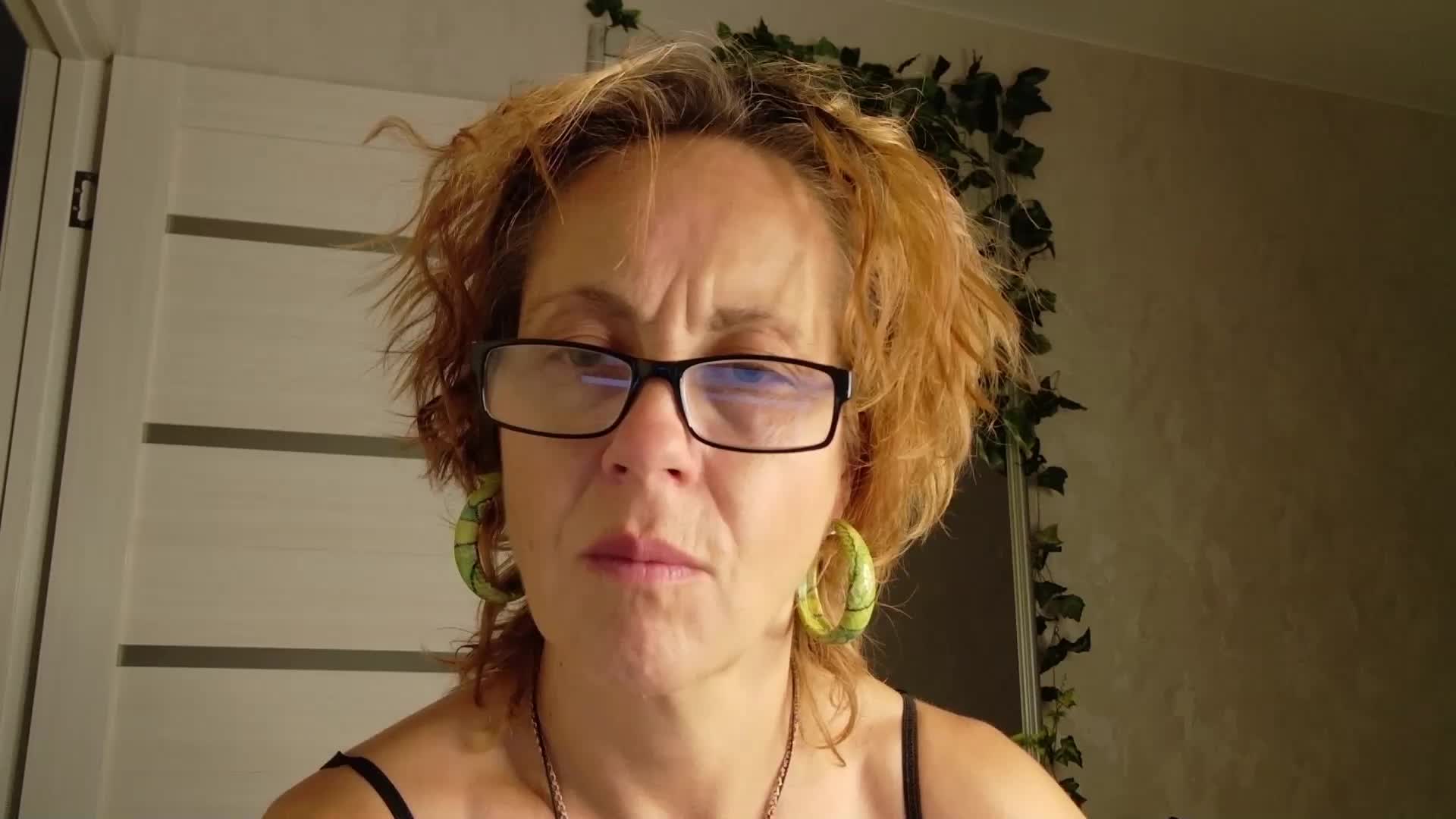 LioraWeiss Adult Chat August 20, 2026