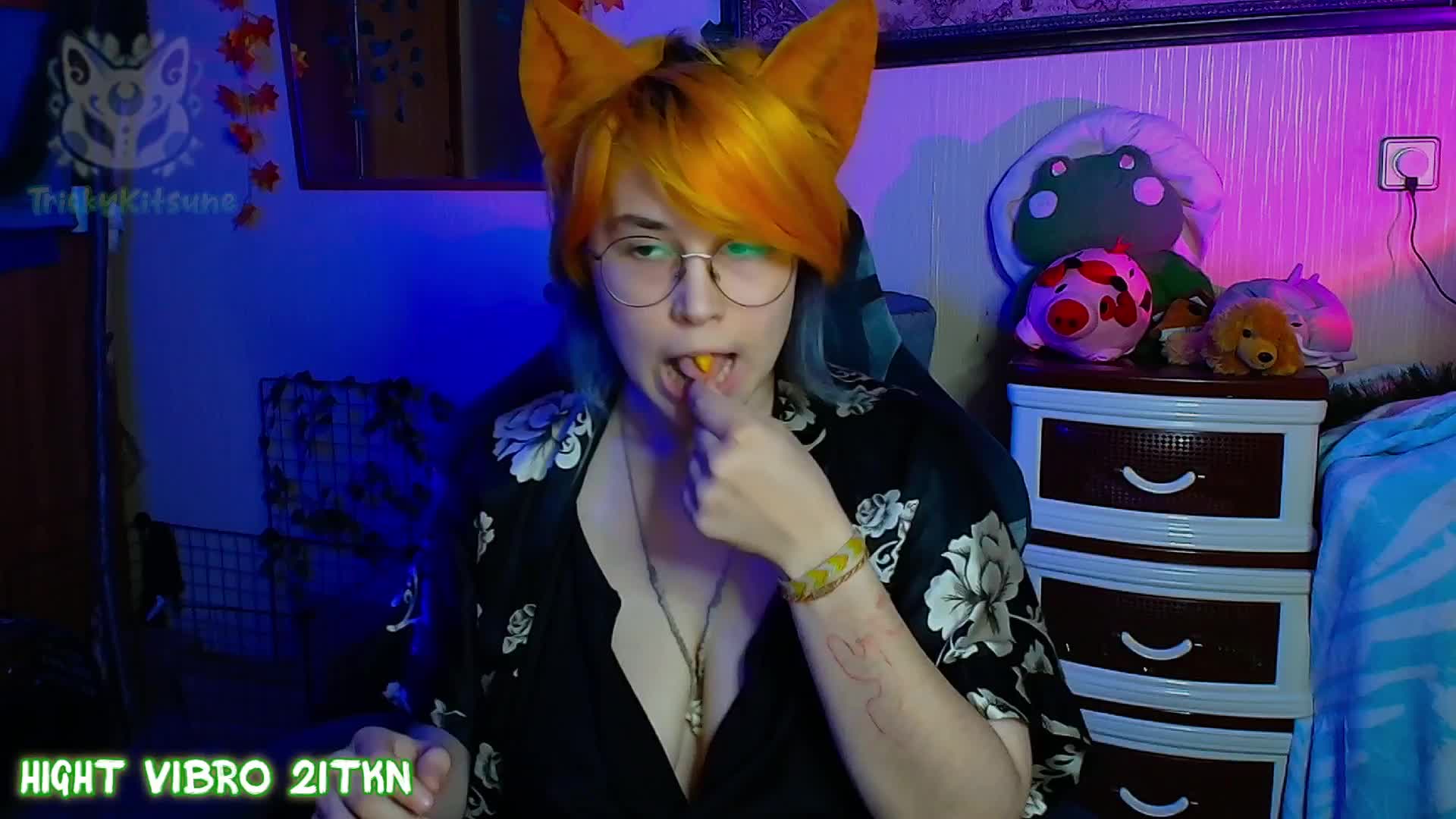 Tricky_Kitsune Adult Chat August 22, 2026