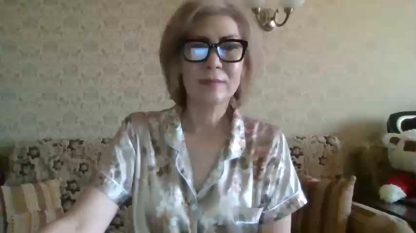 ElegantLady00 Adult Chat August 22, 2026