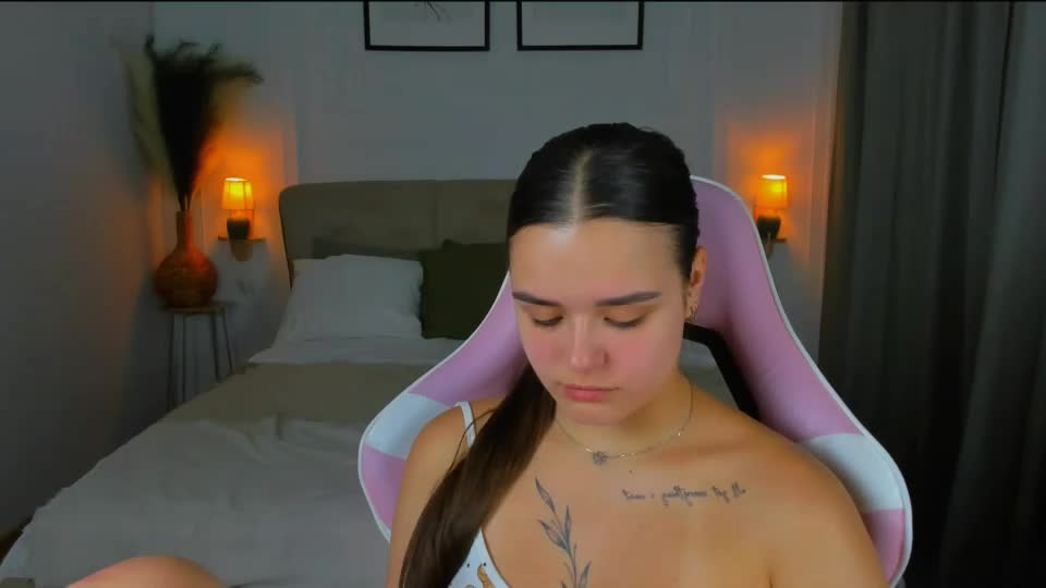raidereva_ Adult Chat August 22, 2026