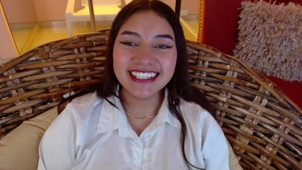 incredible_foxxy Adult Chat August 22, 2026