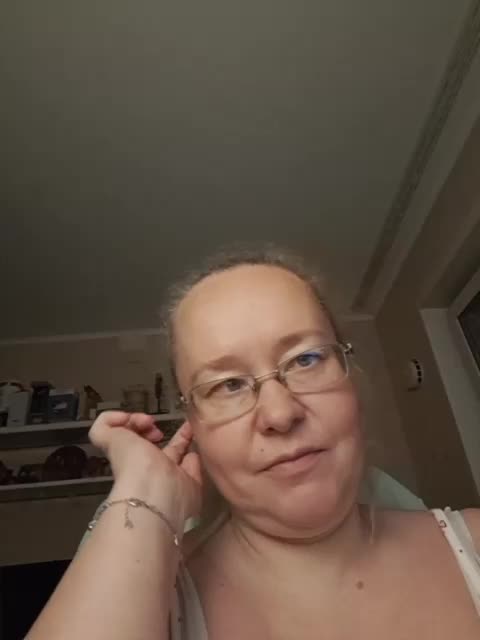 Viola27 Adult Chat August 22, 2026