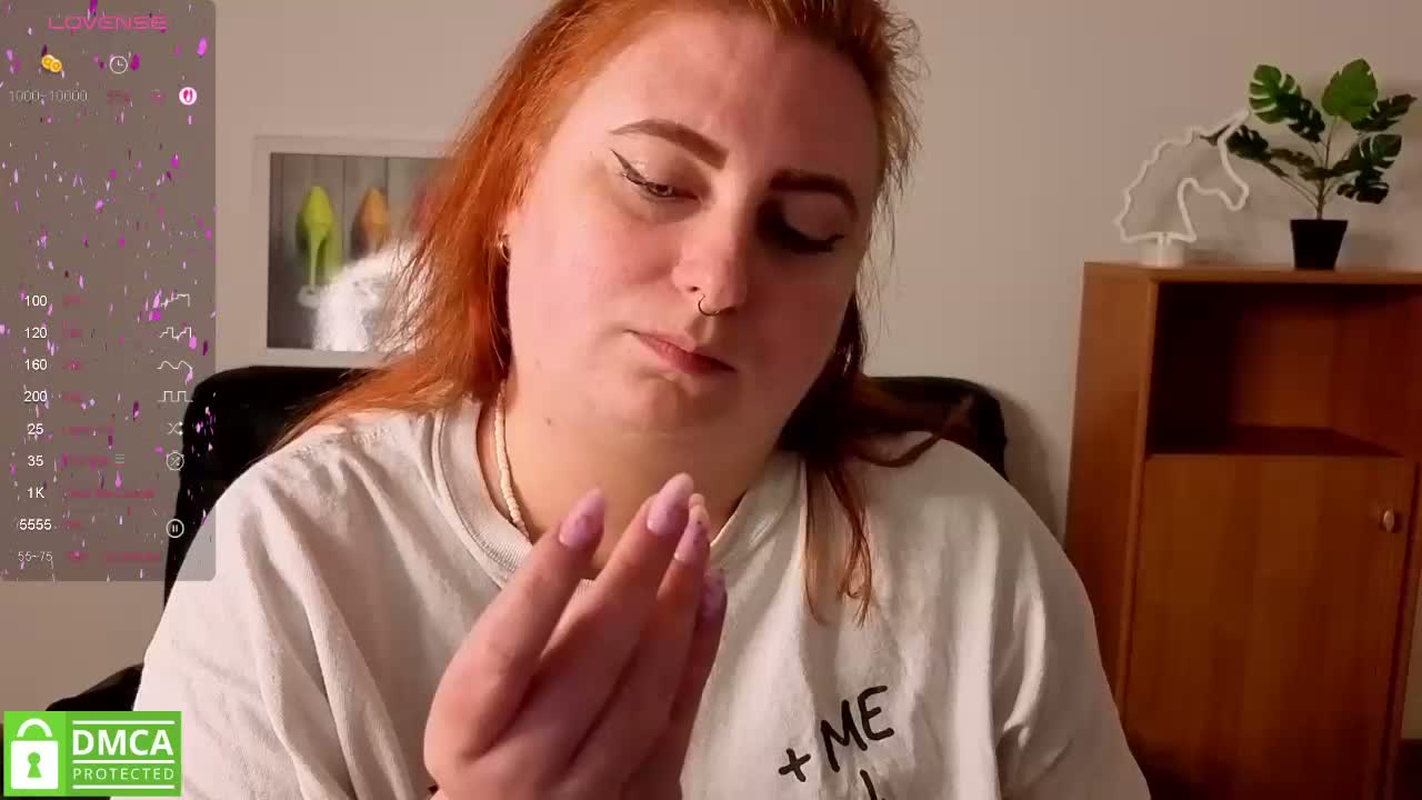 Aliciaredluv Adult Chat August 22, 2026