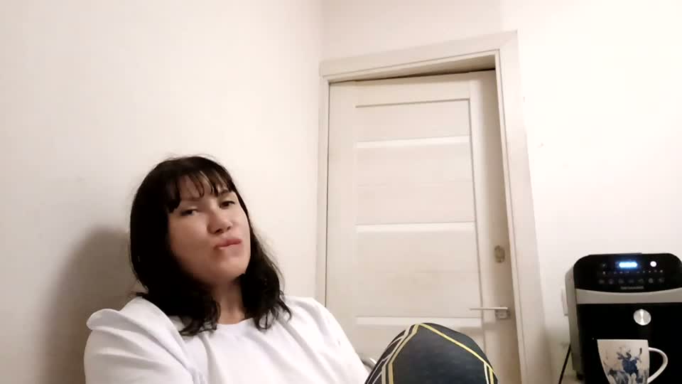 anabellovee Adult Chat August 23, 2026