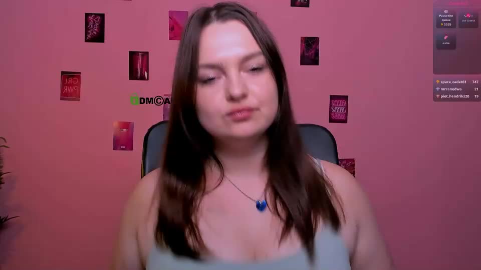 viola_sweet_ Adult Chat August 22, 2026