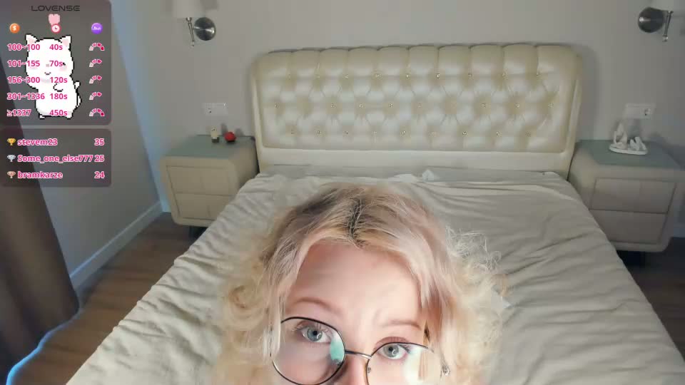 nelly_gloss Adult Chat August 22, 2026