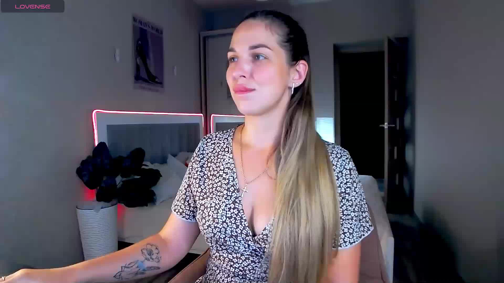 AlexandraCandy Adult Chat August 23, 2026