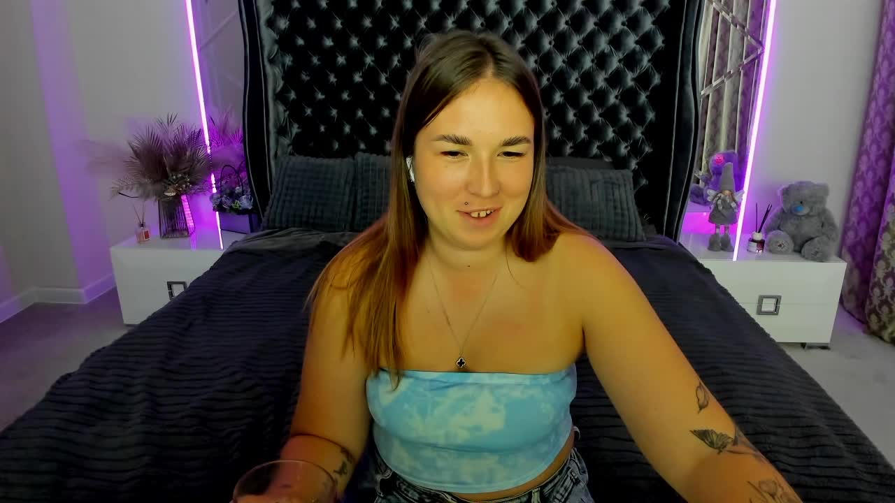 SofiiDarling Adult Chat August 23, 2026
