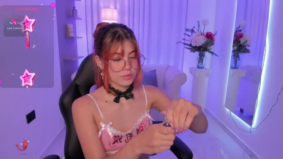 dahlia_grey Adult Chat August 23, 2026