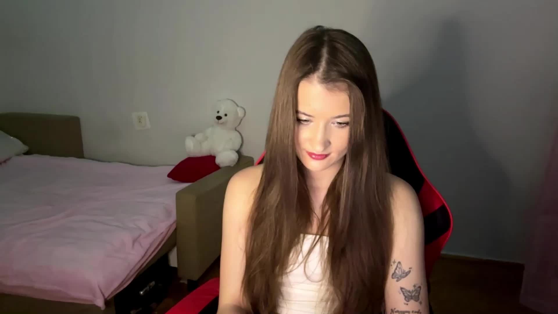 nessy-messy Adult Chat August 23, 2026