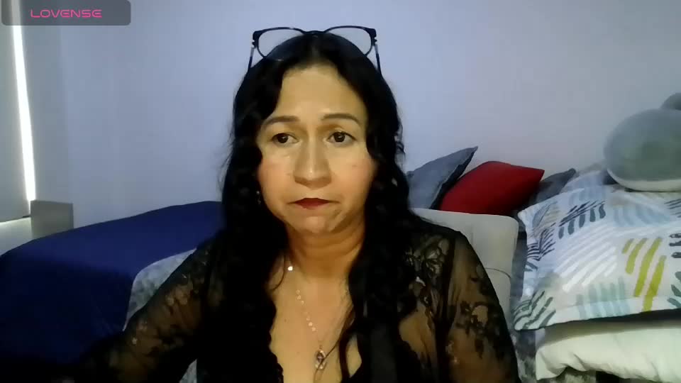 tyna_b Adult Chat August 23, 2026