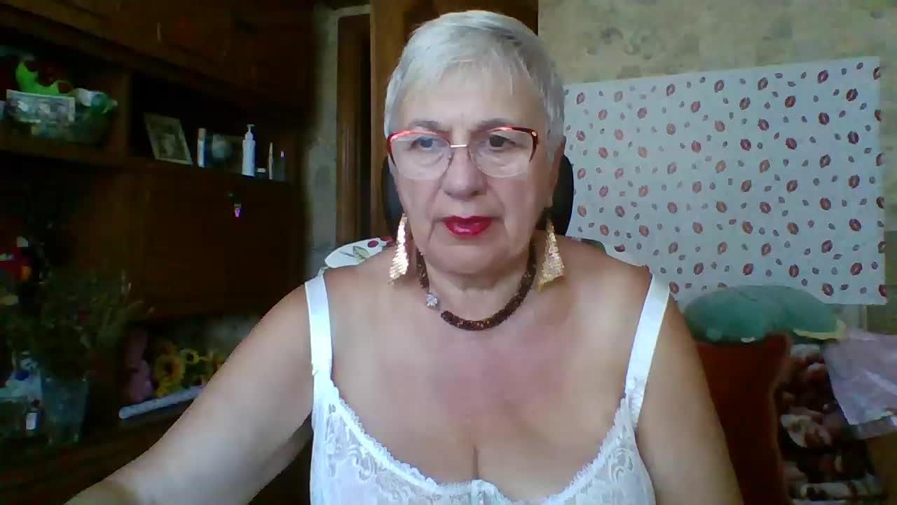 SweetCherry00 Adult Chat August 23, 2026
