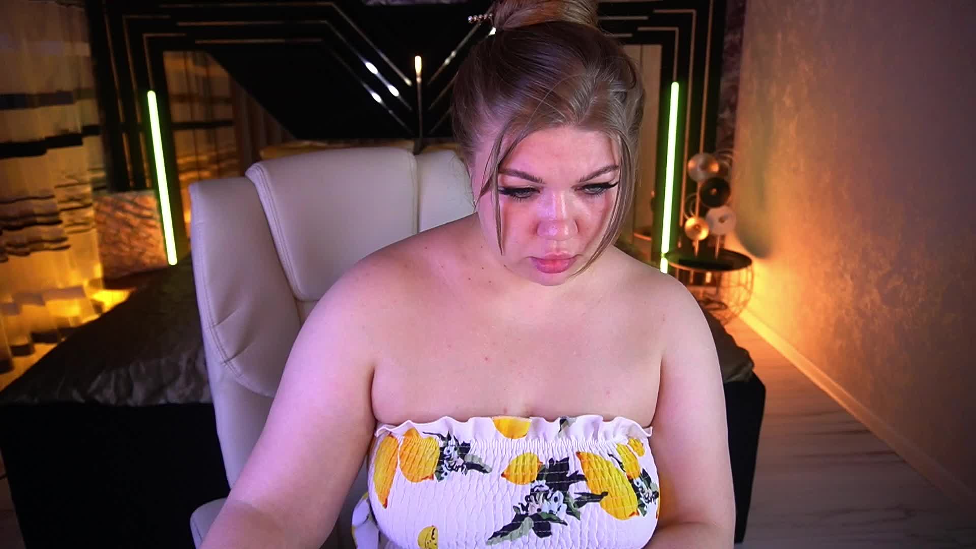 LyalyaPiska Adult Chat August 23, 2026