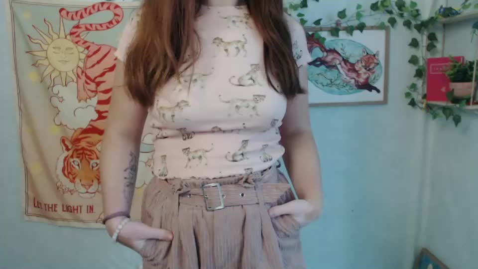 veryveryvery_shy Adult Chat August 23, 2026