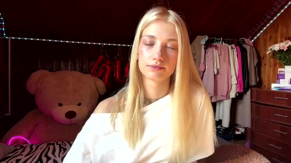 janicesivertsen Adult Chat August 24, 2026