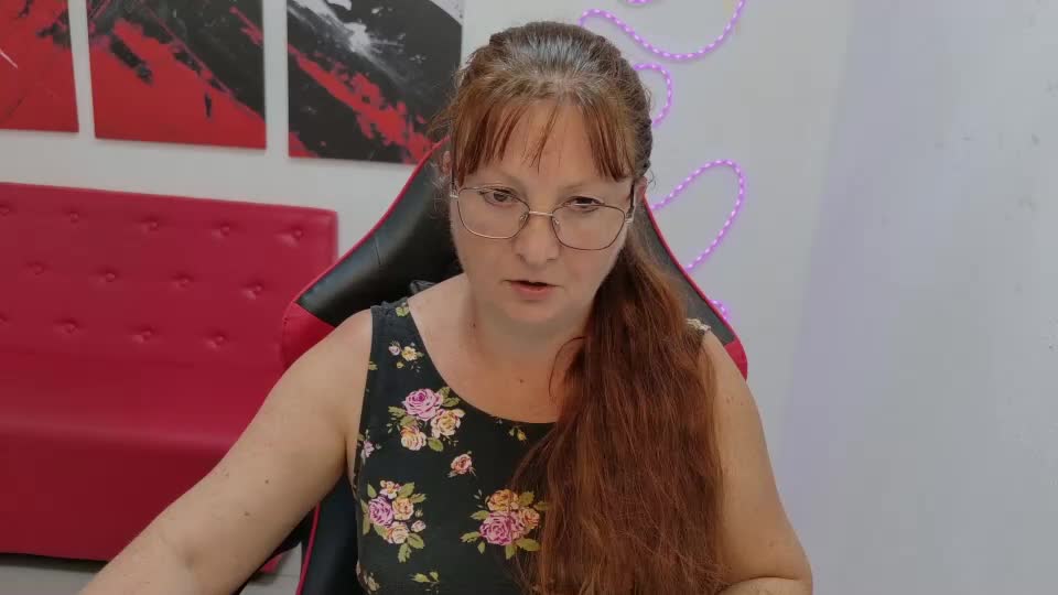 oovanessahotts Adult Chat August 24, 2026