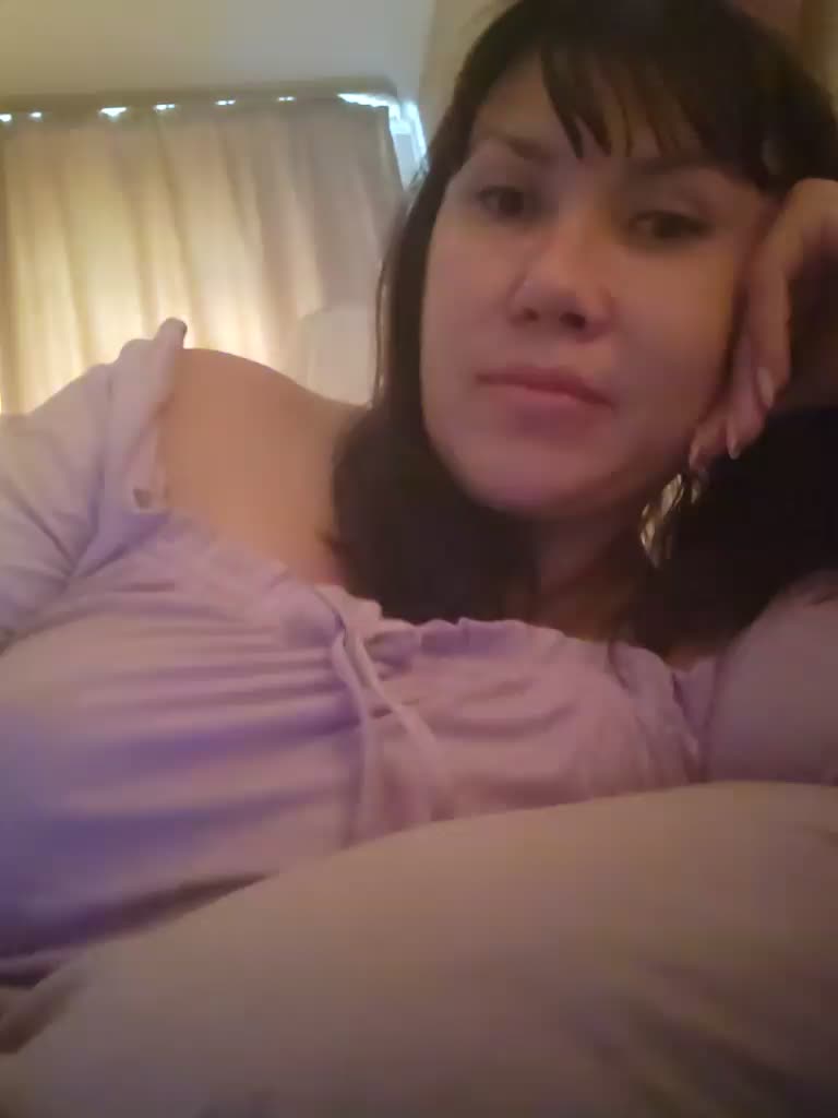 RoxySexy Adult Chat August 24, 2026