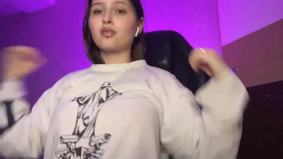 doreathamaldenado Adult Chat August 23, 2026