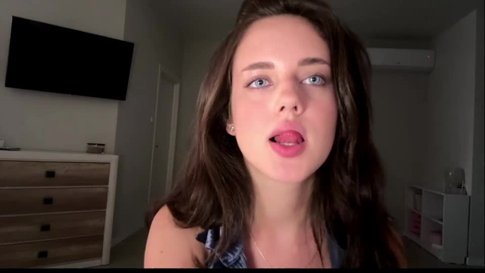farrahburde Adult Chat August 23, 2026