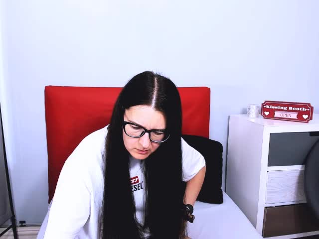 NadiaAmore Adult Chat August 24, 2026