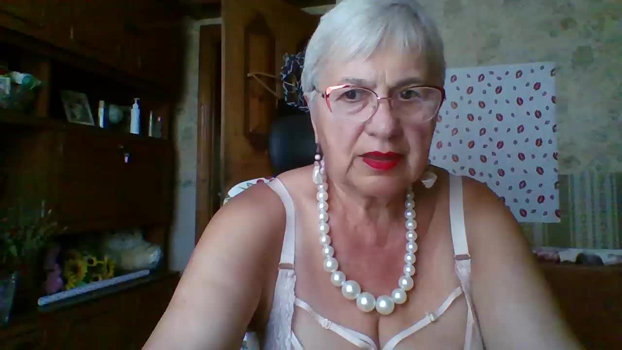 SweetCherry00 Adult Chat August 24, 2026