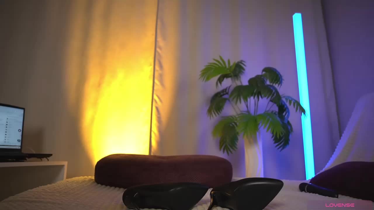 Eva_ Adult Chat August 24, 2026