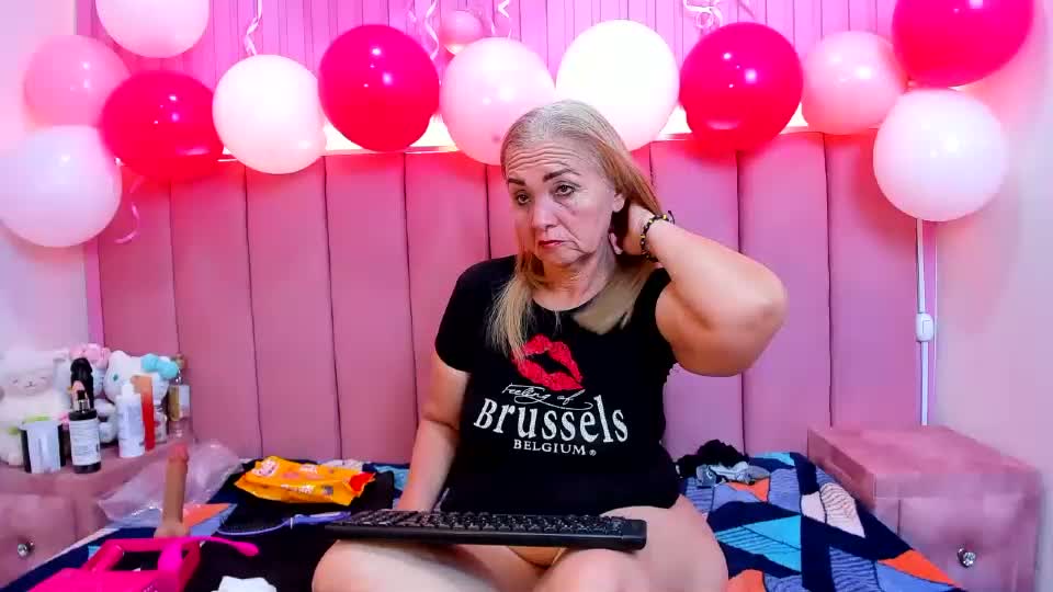 queenstarhyl Adult Chat August 24, 2026