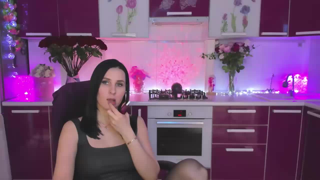 Olivija2020 Adult Chat August 24, 2026