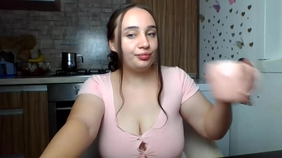 curvybombb Adult Chat August 24, 2026