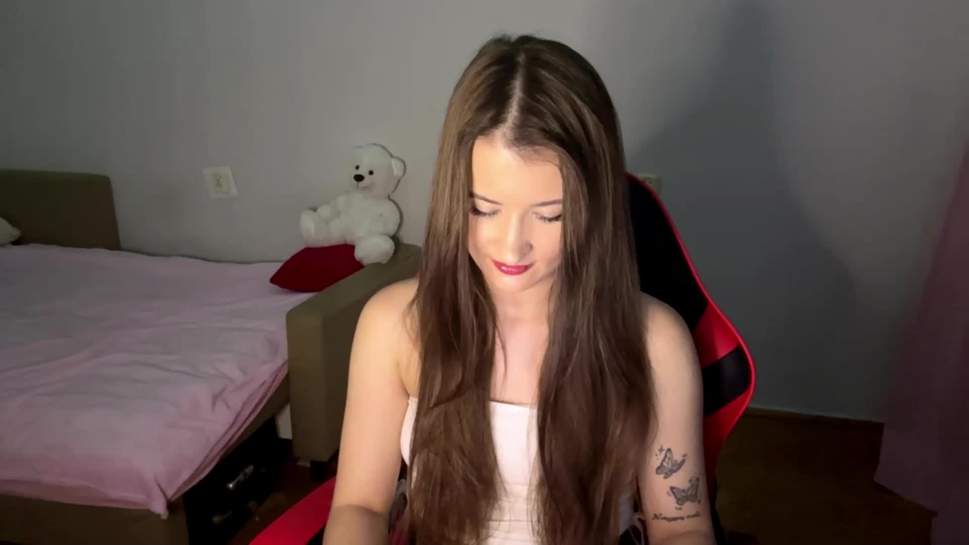nessy-messy Adult Chat August 24, 2026