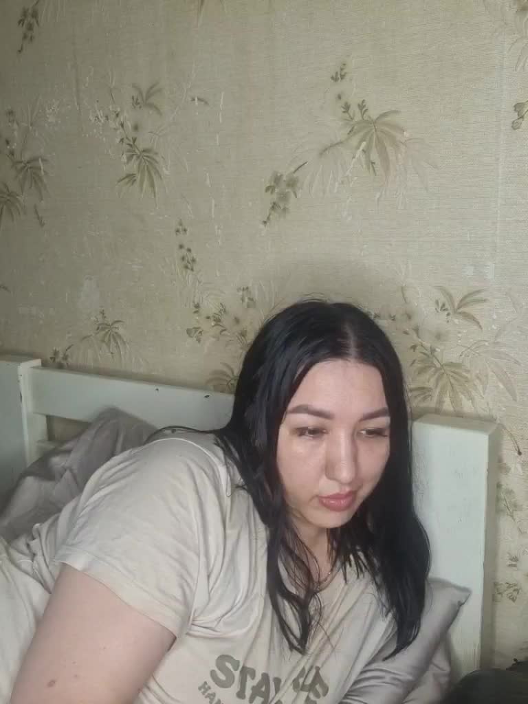 Hotmadamxl Adult Chat August 24, 2026