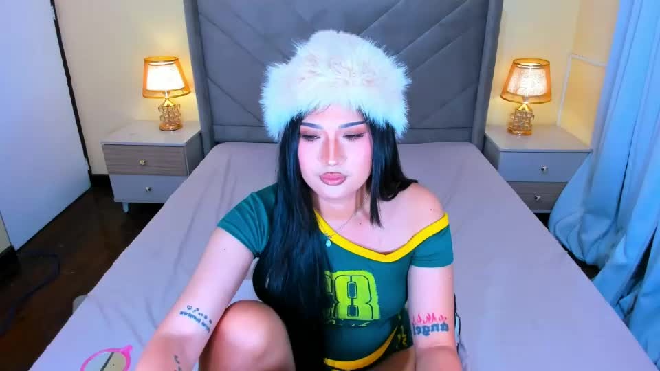 louisse_moone Adult Chat August 24, 2026