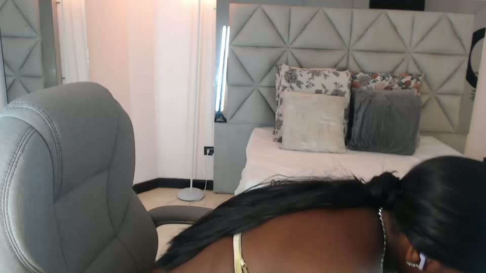 maiacharris_ Adult Chat August 23, 2026