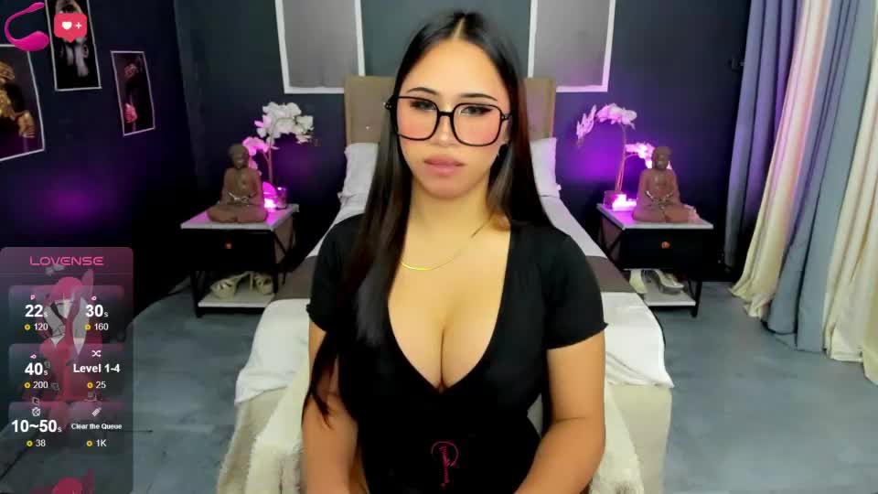 ivana_elise18 Adult Chat August 24, 2026
