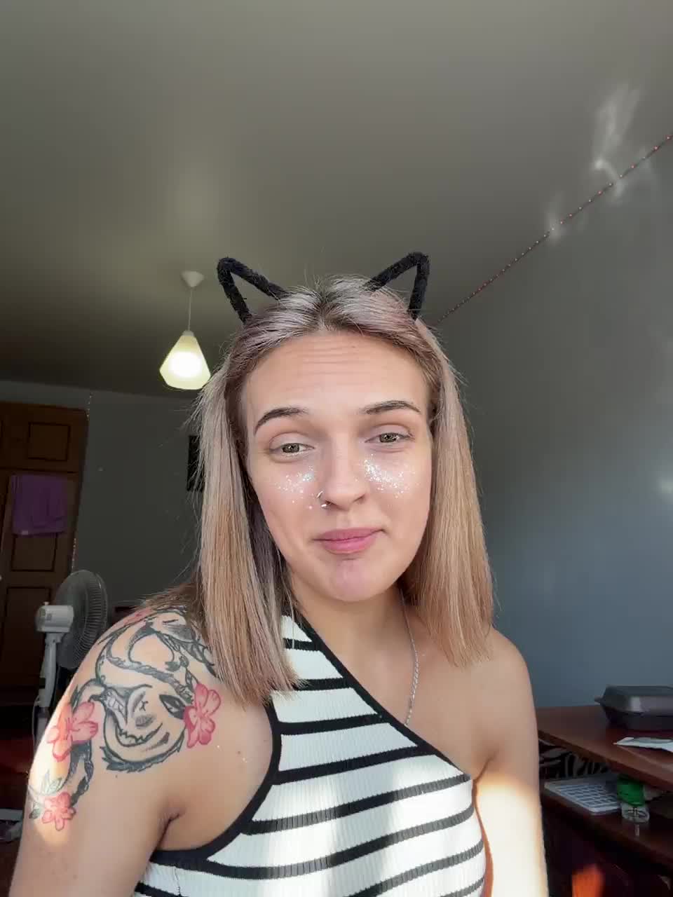 Evelin-Light Adult Chat August 24, 2026