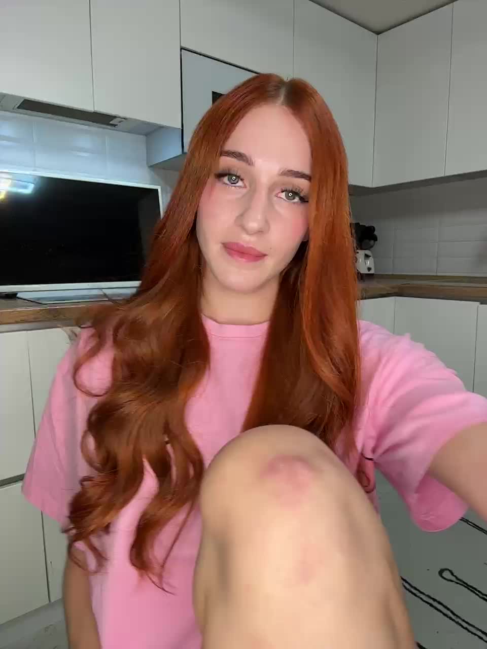 VictoriaBix Adult Chat August 24, 2026