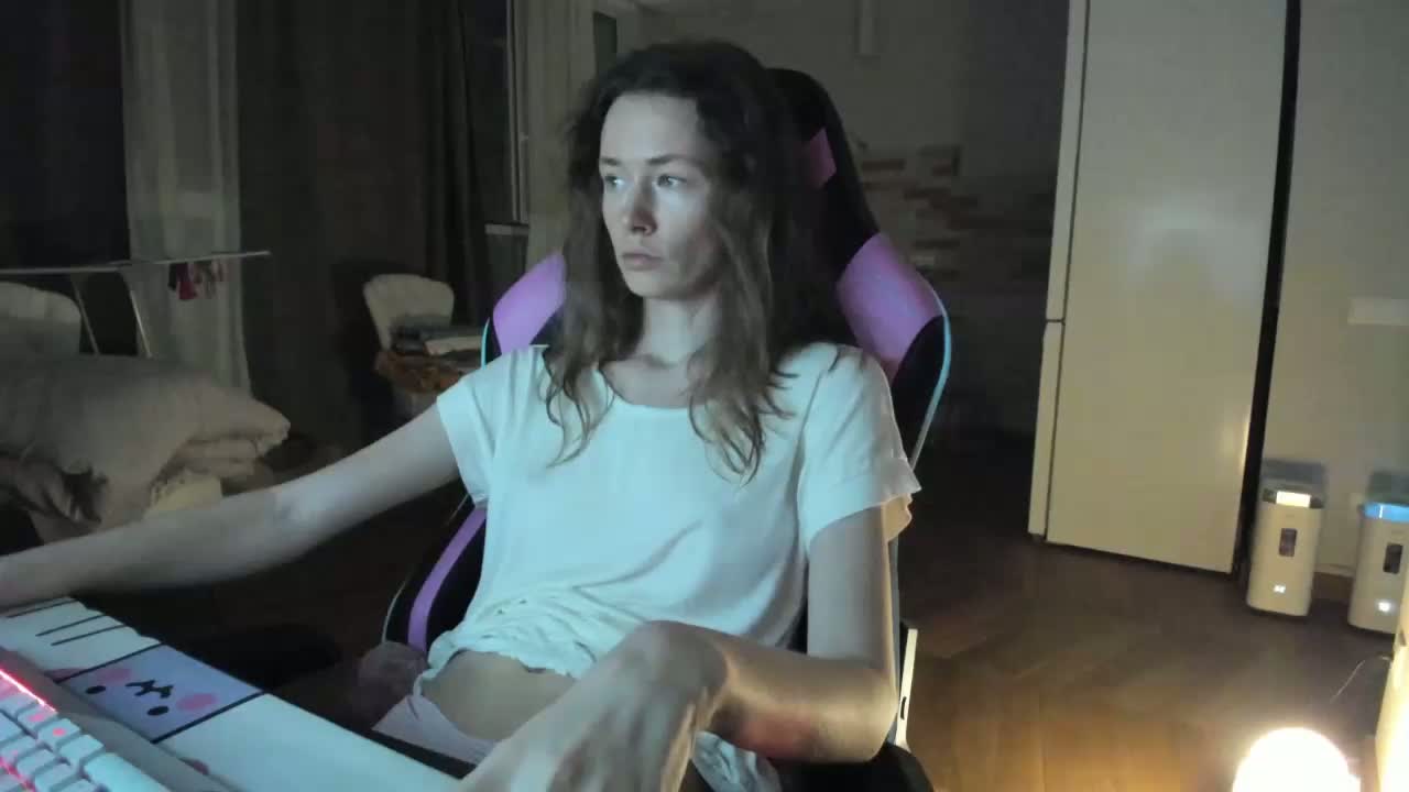 ooksiiii Adult Chat August 24, 2026