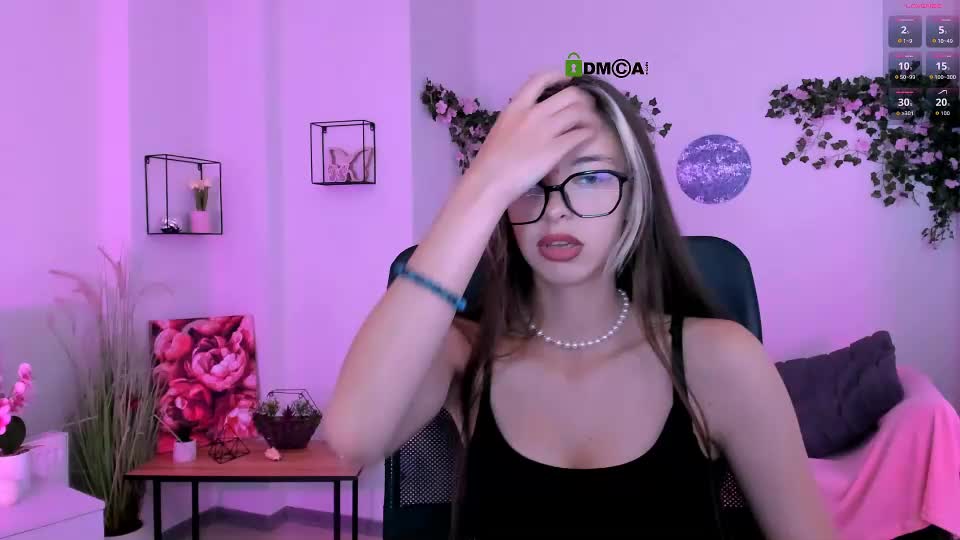 mia_mooon_ Adult Chat August 24, 2026