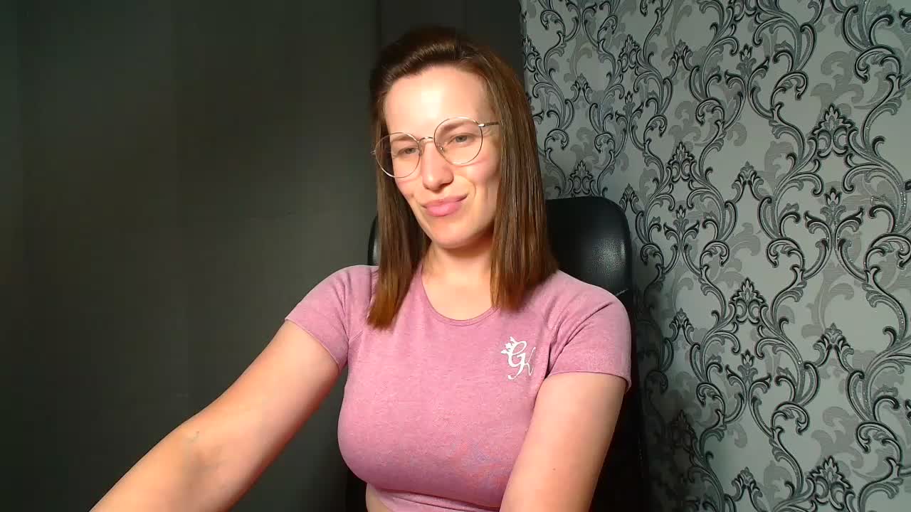 BellaKisss1 Adult Chat August 24, 2026
