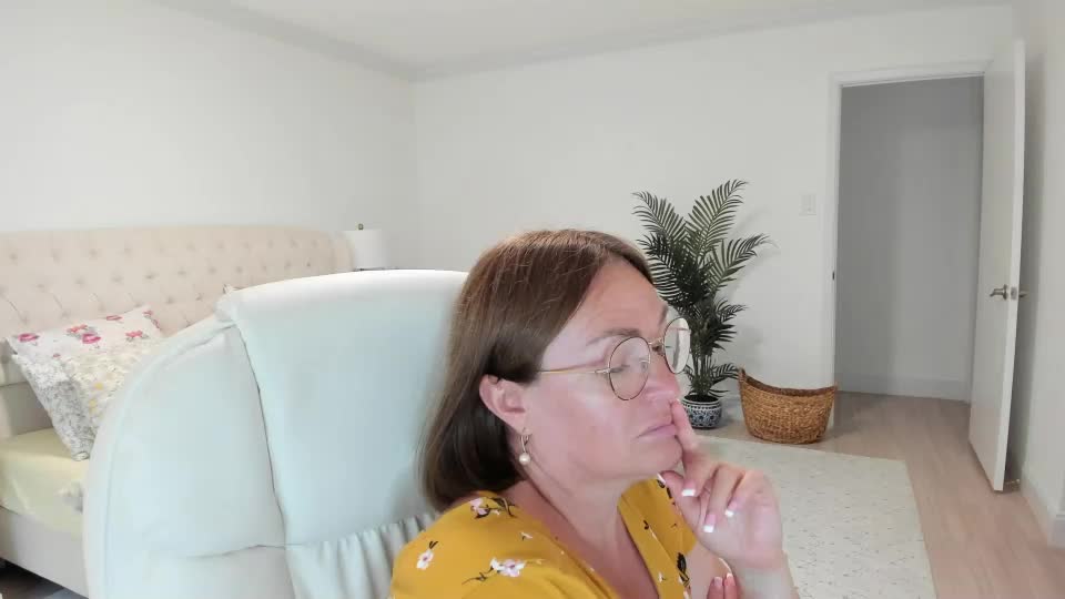 vika7333 Adult Chat August 25, 2026
