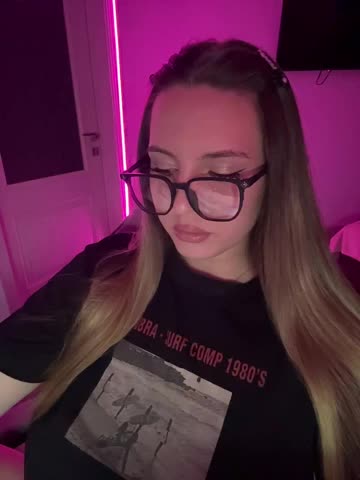 CrisKiss Adult Chat August 25, 2026