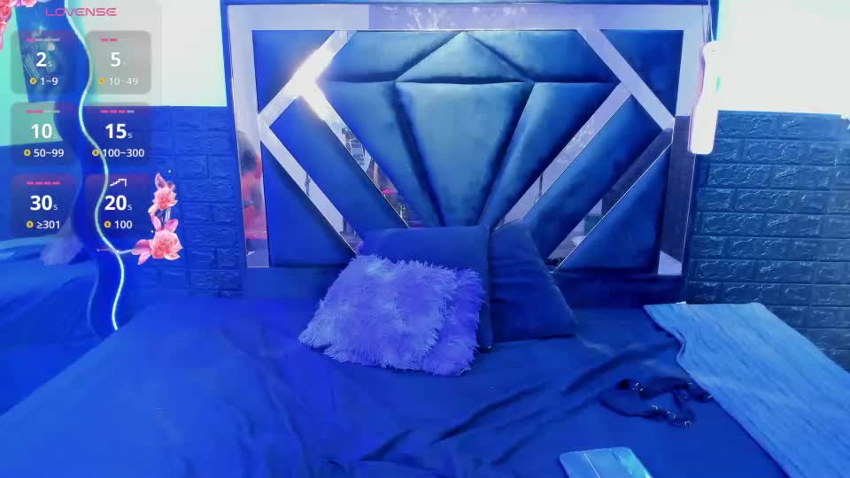 valen_cute22 Adult Chat August 24, 2026
